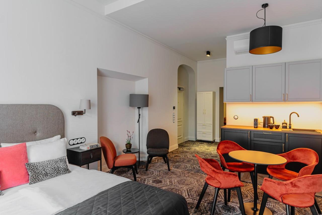 N33 Premium Old Town - Destigo Apartment *