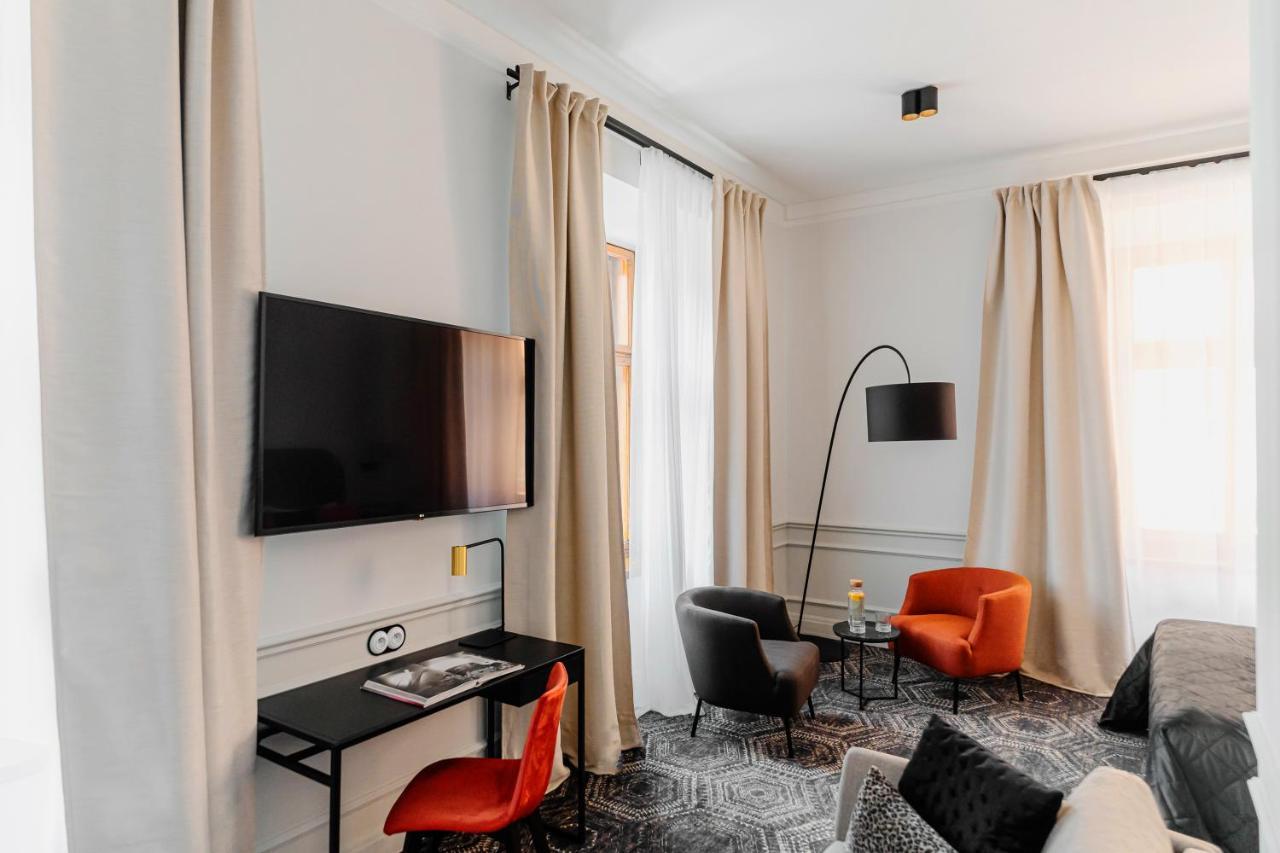N33 Premium Old Town - Destigo Apartment *