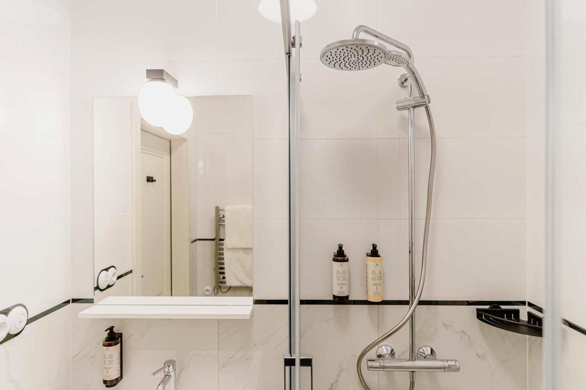 N33 Premium Old Town - Destigo *